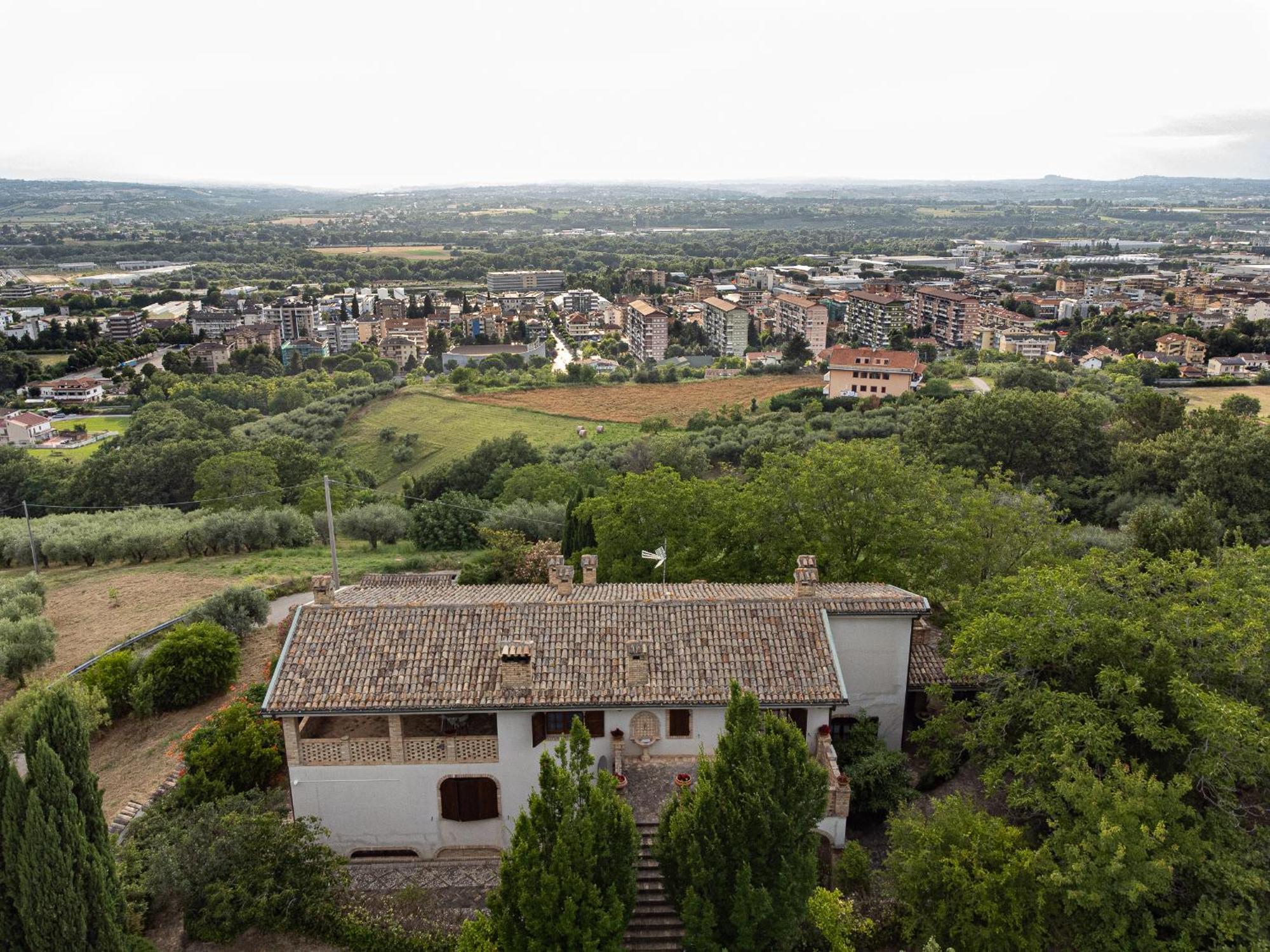 B&B Villa Dei Desideri К'єті Екстер'єр фото
