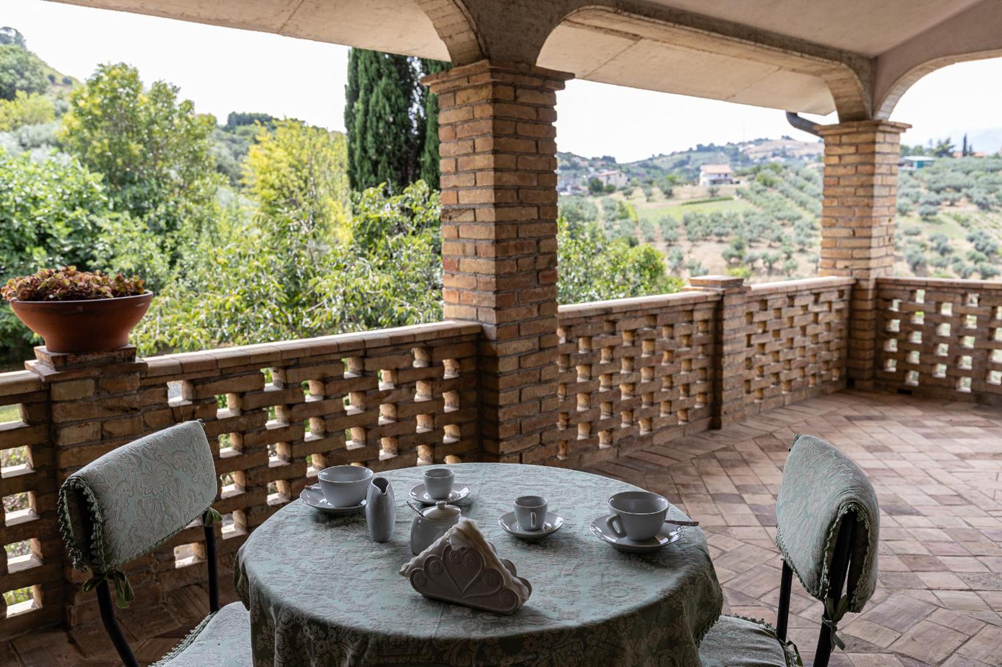 B&B Villa Dei Desideri К'єті Екстер'єр фото